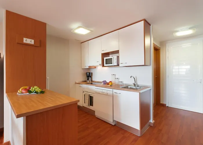 Vista Paraiso Адехе